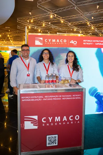 Equipe Cymaco em feira